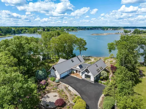 261 Kirby Ln, Rye, NY 10580