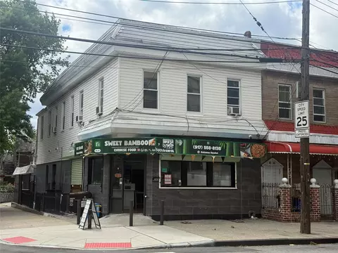 48-36 90 St, Elmhurst, NY 11373