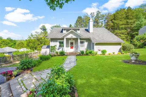 185 Harriman Rd, New Castle, NY 10549