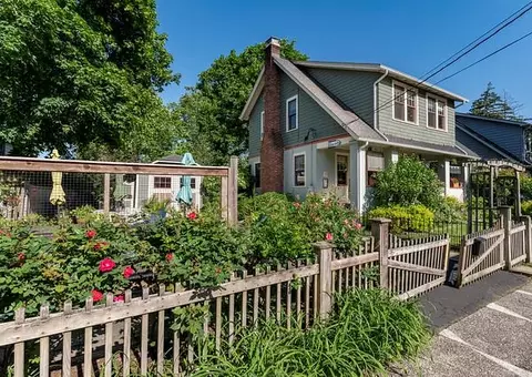 125 Depot Pl, Orangetown, NY 10960