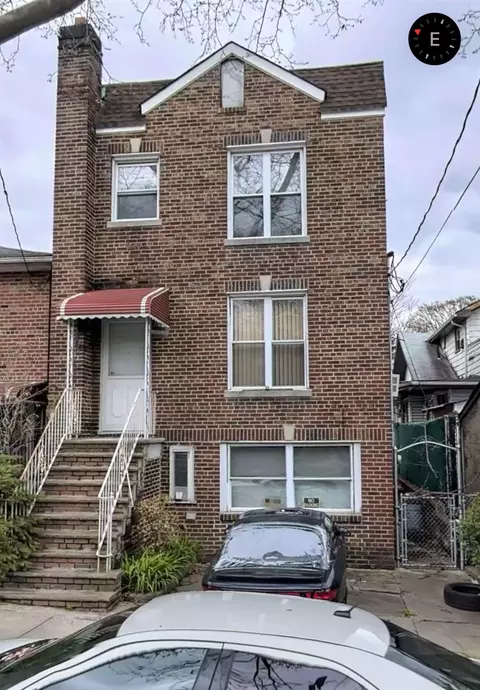 3924 Duryea Ave, New York, NY 10466