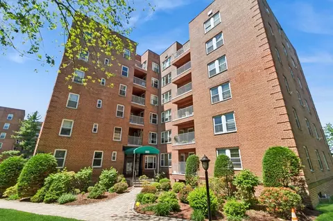 565 Broadway #6B, Greenburgh, NY 10706