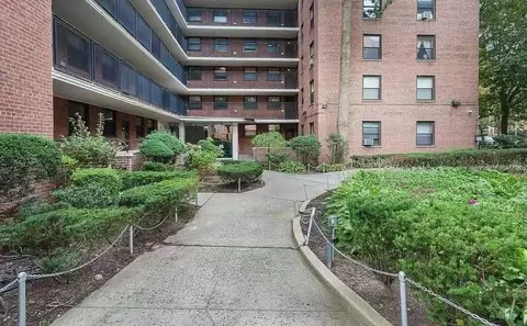35-11 85th St #6A, New York, NY 11756