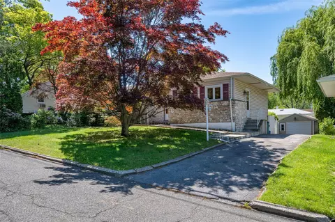 7 Vera Rd, Yonkers, NY 10708