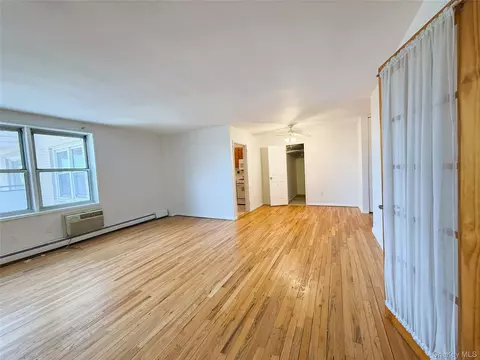 377 Westchester Ave #5N, Port Chester, NY 10573