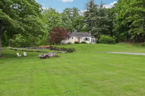 275 Otterkill Rd, New Windsor, NY 12553