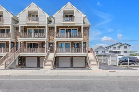 51 W Broadway #A, Long Beach, NY 11561