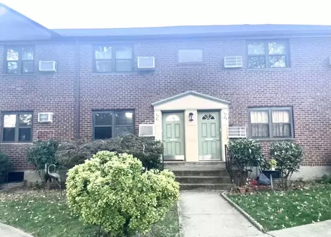 57-21 246 Cres #1, Douglaston, NY 11362