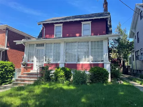 4005 203rd St, New York, NY 11361