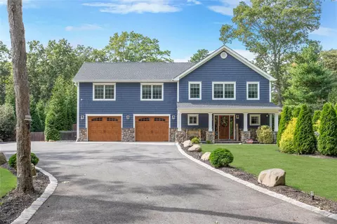 104 Ryerson Ave, Manorville, NY 11949