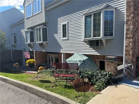 50 Columbus Ave #E-10, Eastchester, NY 10707