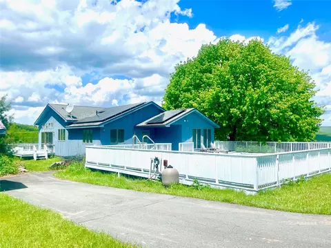 271 Hemmer Rd, Livingston Manor, NY 12758