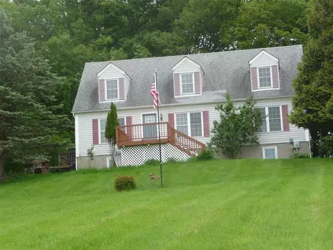 118 White Brg, Mount Hope, NY 10940