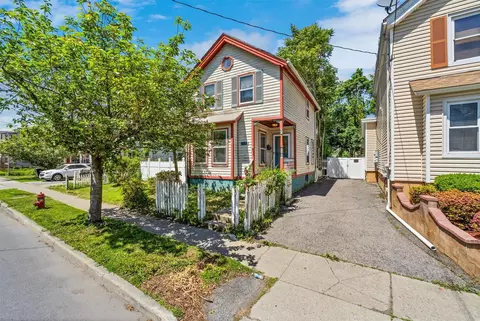 163 Cannon St, Poughkeepsie, NY 12601