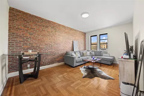 1372 Shakespeare Ave #3A, New York, NY 10452