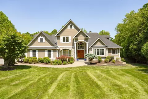 31 Edward Rd, East Fishkill, NY 12533