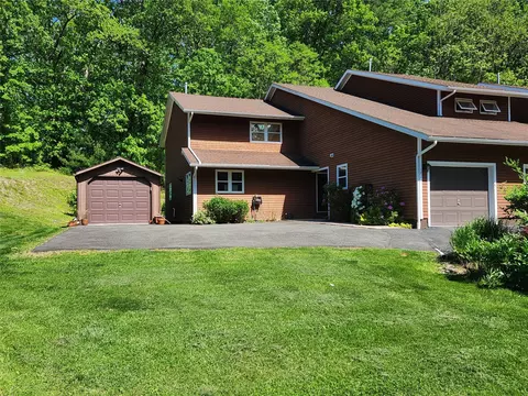 182 Ledge Rd, Ulster, NY 12401