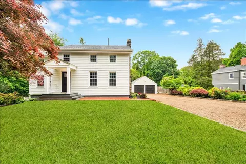 22 Church St, Mount Pleasant, NY 10570