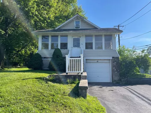 193 Bert Crawford Rd, Wallkill, NY 10940