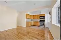 8918 127th St, New York, NY 11418