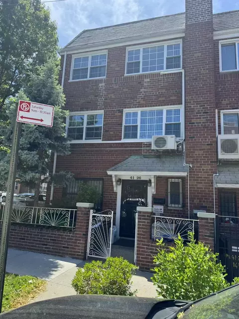 4126 149th Pl, Flushing, NY 11355