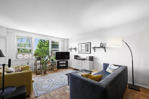 3135 Johnson Ave #9A, New York, NY 10463