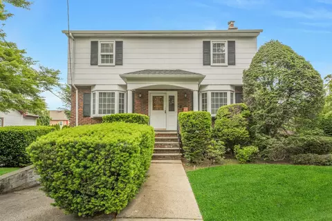 115 Fowler Ave, Yonkers, NY 10701