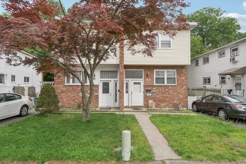 46 Lonergan Dr, Ramapo, NY 10901