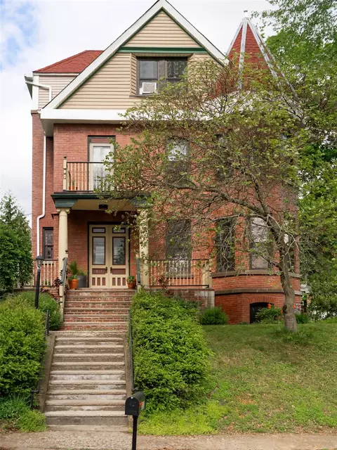 511 Grand Ave, Newburgh, NY 12550