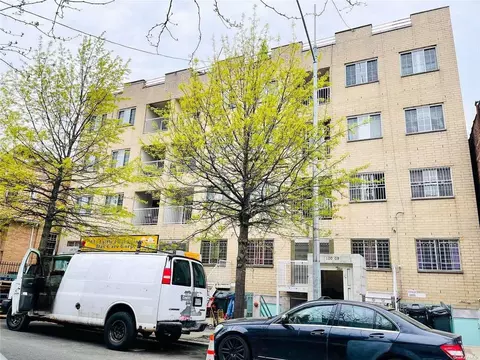 100-09 39 Ave #2F, New York, NY 11368
