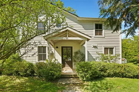 1130 Sawkill Rd, Kingston, NY 12401
