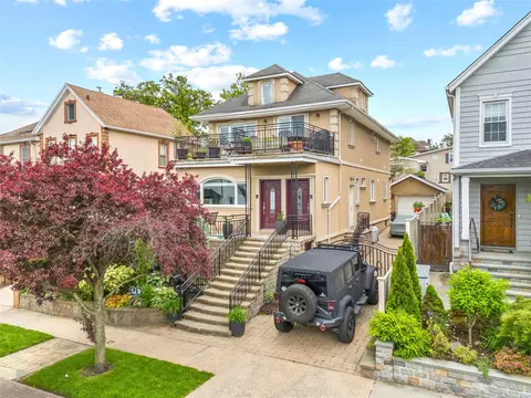 154-16 13th Ave, New York, NY 11357