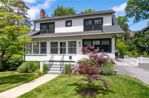 431 Washington Ave, Pelham, NY 10803