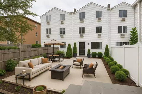 3665 Varian Ave, New York, NY 10466
