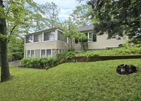 88 Friendship, Rocky Point, NY 11778