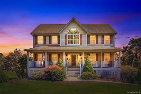 41 Woodcock Mtn Rd, Washingtonville, NY 10992