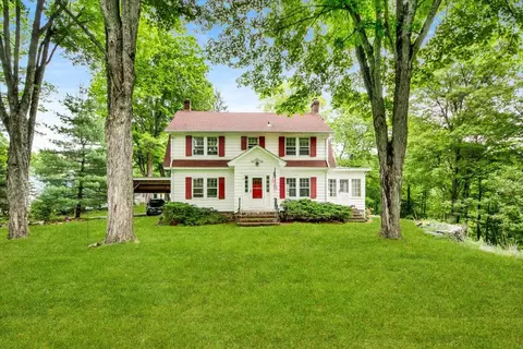 171 Goldens Bridge Rd, Katonah, NY 10536