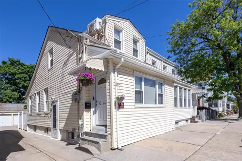2226 124th St, New York, NY 11356