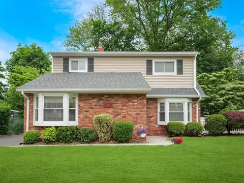 121 Bogert Ave, Orangetown, NY 10965