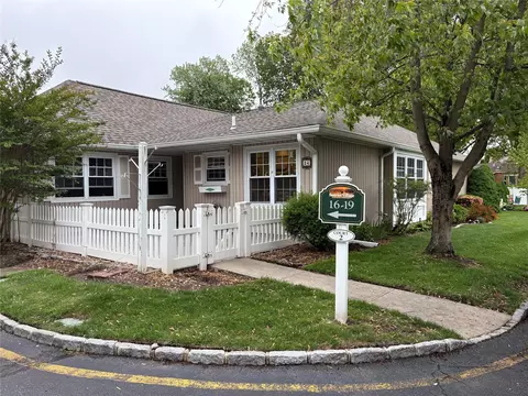 24 Revere Dr, Sayville, NY 11782