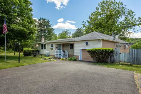 1028 Jackson Corners Rd, Gallatin, NY 12571