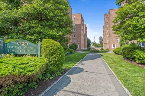60 Locust Ave #610, New Rochelle, NY 10801