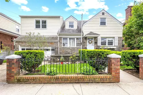 150-44 23rd Ave, New York, NY 11357