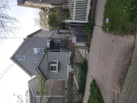 19009 122nd Ave, New York, NY 11413
