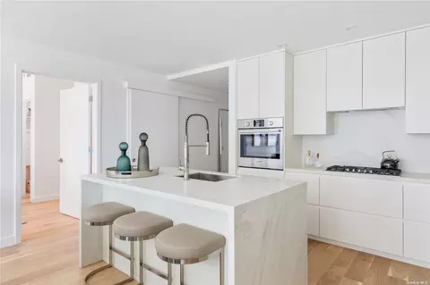 140 Boardwalk #710 B, Long Beach, NY 11561