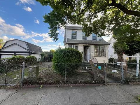 55-08 Haspel St, Elmhurst, NY 11373