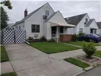 53-07 189 Sts, Fresh Meadows, NY 11365