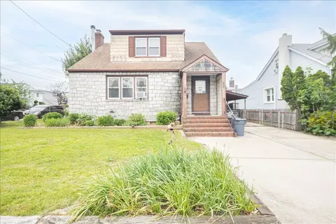343 Franklin Ave, Hewlett, NY 11557