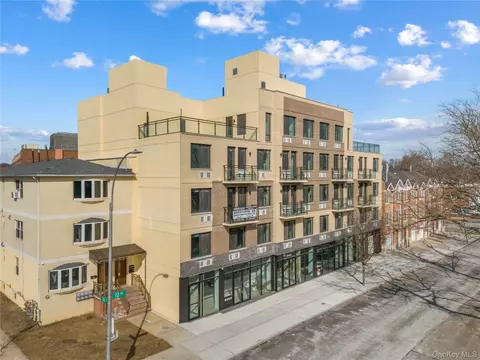 163-07 72nd Ave #2G, New York, NY 11365