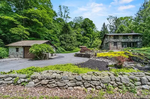 1670 Baptist Church Rd, Yorktown, NY 10598